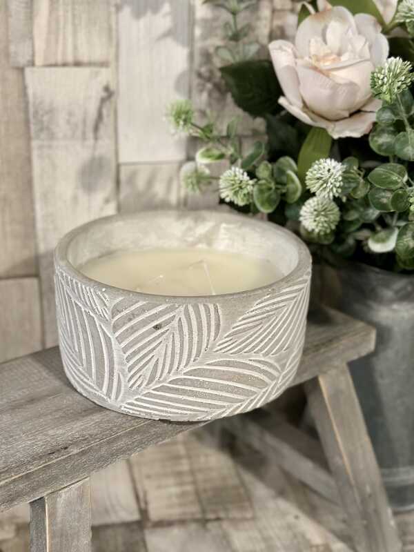 Gisela Graham Jungle Leaves Citronella Candle