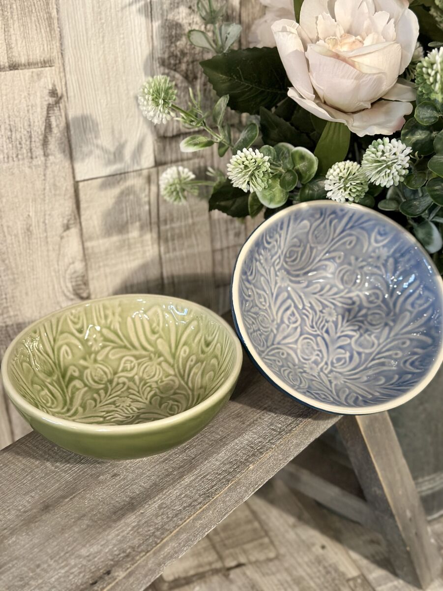 Gisela Graham Country Flowers Stoneware Bowl Gisela Graham Country Flowers Stoneware Bowl
