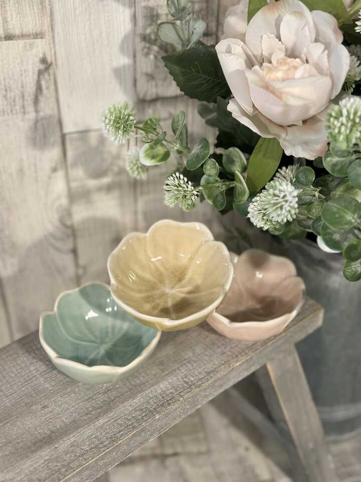 Gisela Graham Pastel Coloured Mini Stoneware Bowls