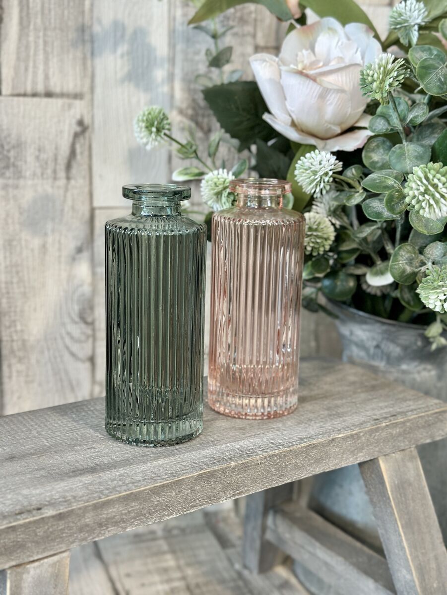 Gisela Graham Ribbed Glass Vase 2a