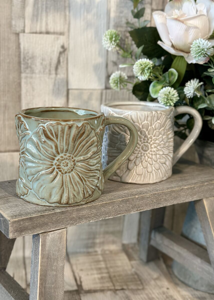 Embossed Flower Mug 2a