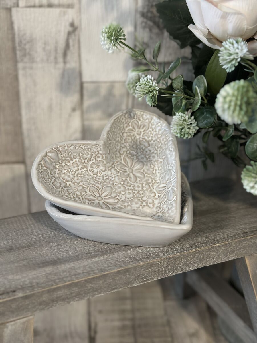 Small Ceramic White Embossed Flower Heart Dish
