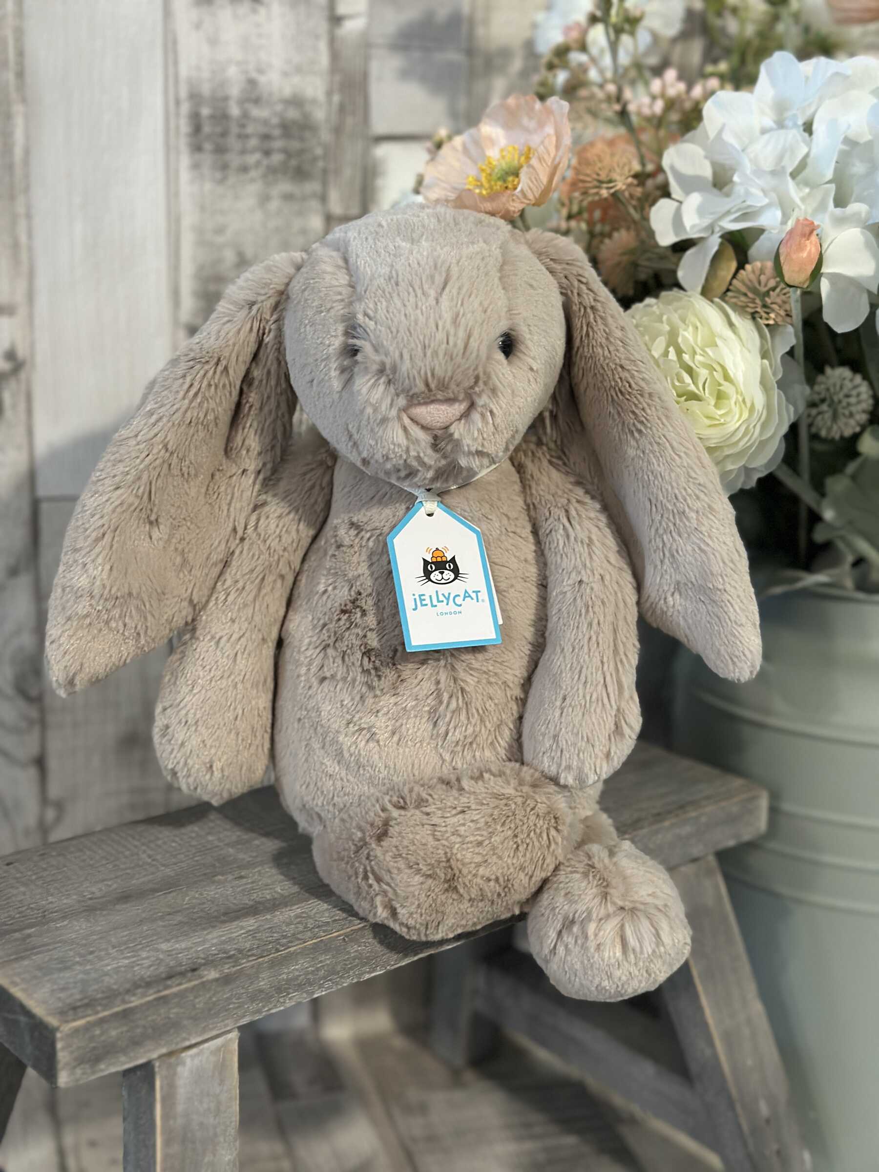 Medium Bashful Beige Bunny