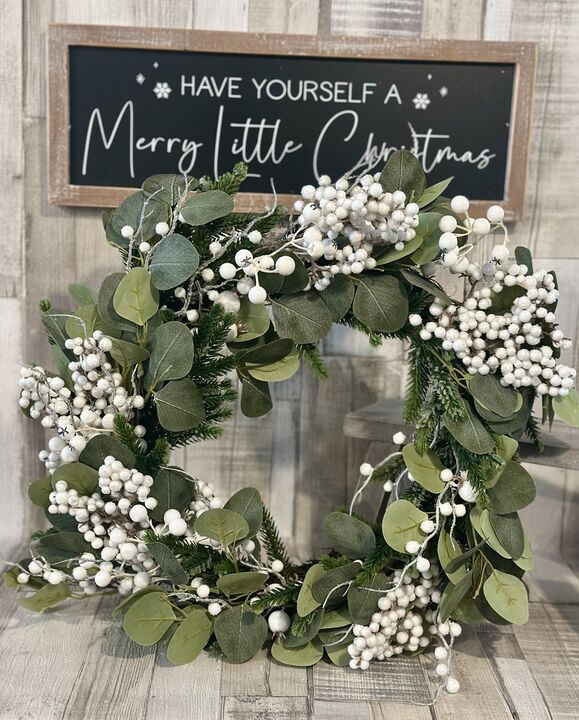 Eucalyptus &amp; White Berry Wreath 