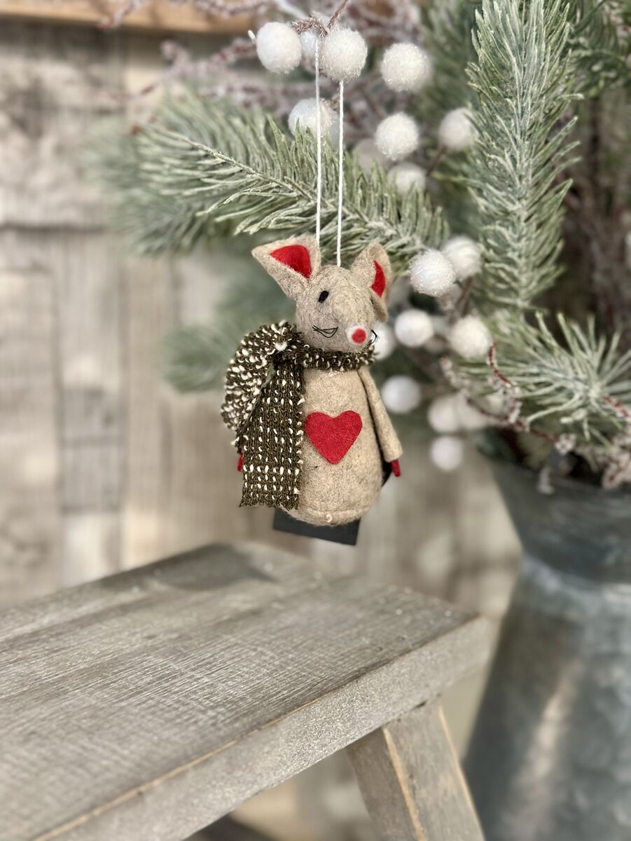 Red Heart & Green Scarf Felt Christmas Mouse