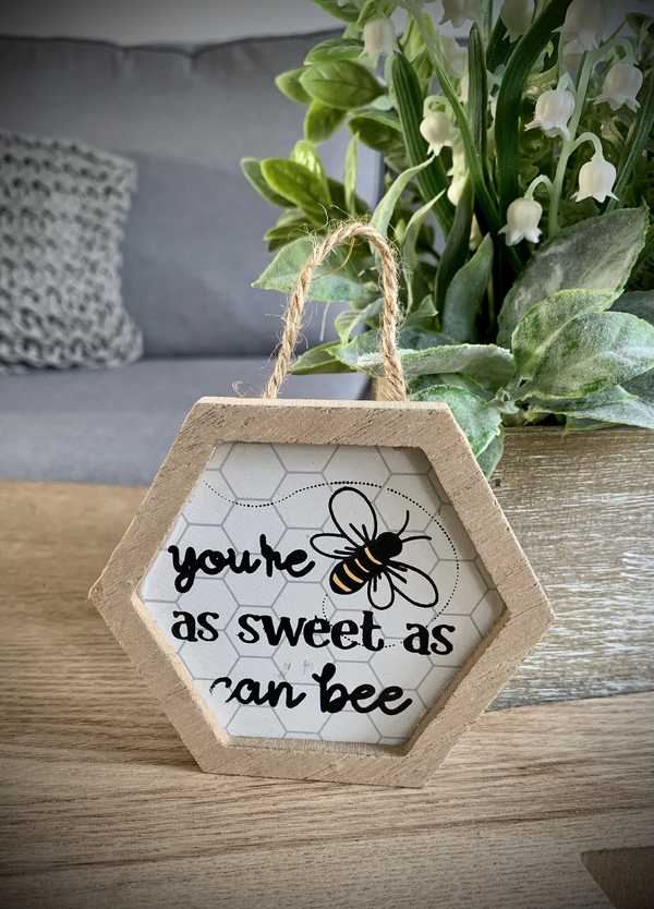 Hexagonal Bee Plaque - IMPERFECT
