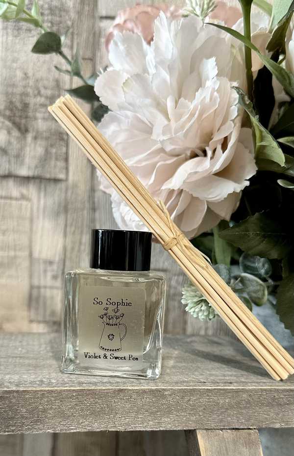 Violet & Sweetpea Reed Diffuser